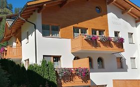 Haus Viola
